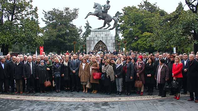 İYİ PARTİ KURUCULARINI TANITTI