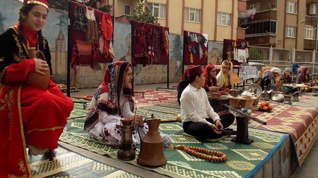 Mimar Sinan Ortaokulu Baharı Karşıladı