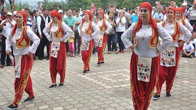 Mübadil Halk Oyunları Müfredatındaki yerini aldı