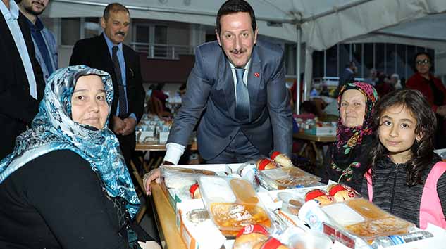 Komşu iftarları amacına ulaşıyor