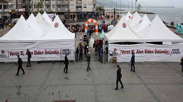 "Atakum Hayır Çarşısı" Yakakentlilerle buluştu…