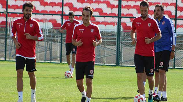 SAMSUNSPOR HIZ KESMİYOR