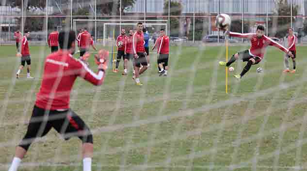 Yılport Samsunspor şut çalıştı