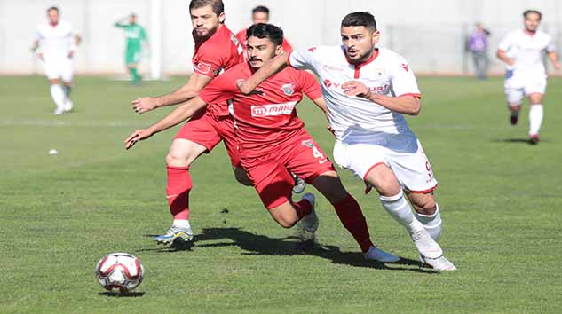 SAMSUNSPOR İSTANBUL'DA DURAKLADI! 0-0