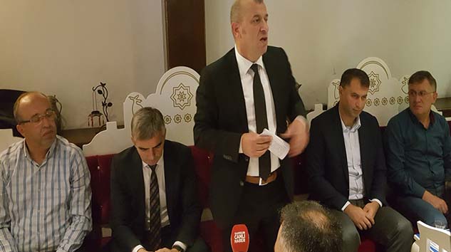 VETERİNER HEKİMLERİN HAYVANLARA KULAK KÜPESİ TAKAMAMASI ANLAŞILIR GİBİ DEĞİL!