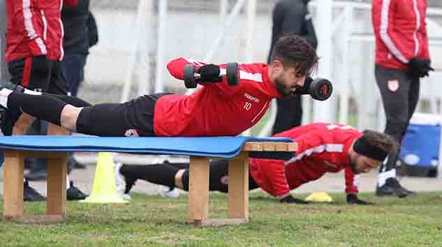 YILPORT SAMSUNSPOR 2018 YILININ SON İDMANINI YAPTI