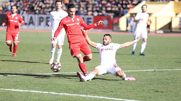 YILPORT SAMSUNSPOR ZOR DA OLSA KAZANDI 1-2