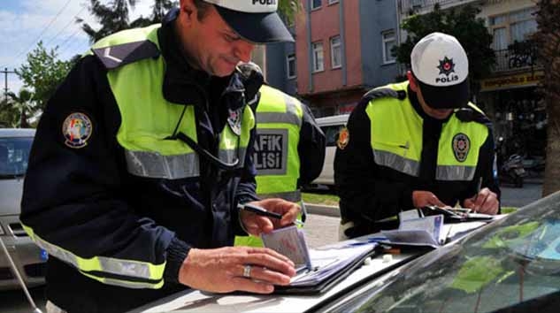 ŞAŞKINA ÇEVİREN TRAFİK CEZALARI MECLİS GÜNDEMİNDE!