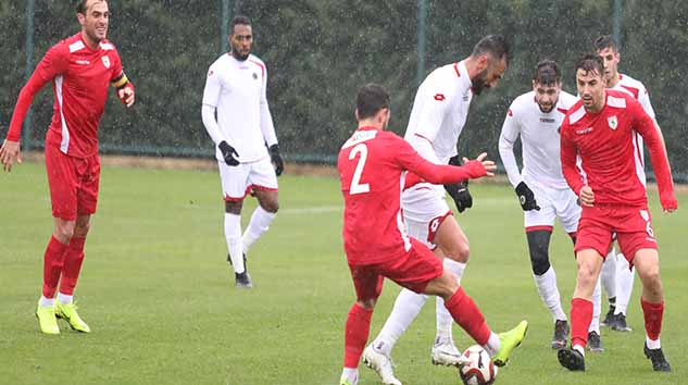 Yılport Samsunspor Gençlerbirliği'ni 2 –1'le Geçti