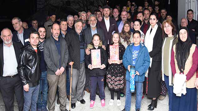 Togar'dan Miting Gibi Ev Toplantısı