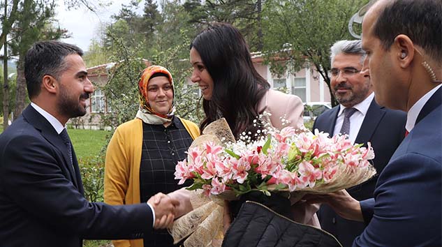 KARAASLAN'DAN KALAYCI'YA HAYIRLI OLSUN