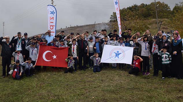 Yıldız Gençlik'ten, Mehmetçik'e Destek Yürüyüşü!...