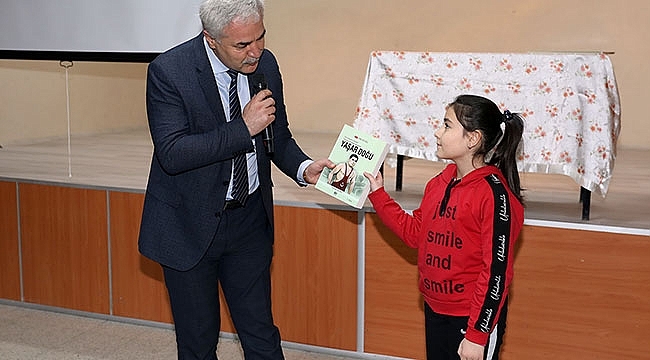 İlkadım'da Yaşar Doğu Konferansı Gerçekleştirildi