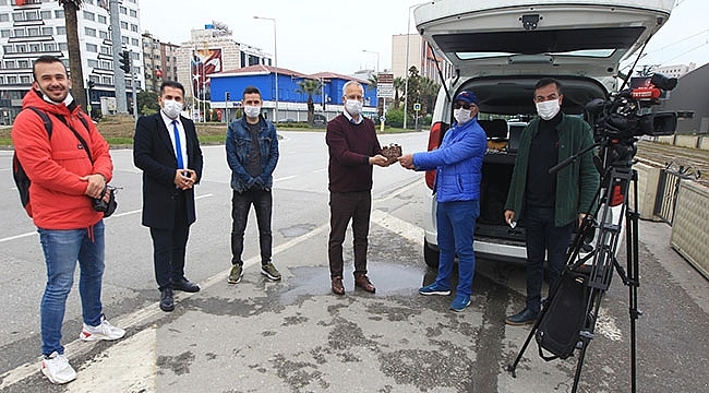 TRT Kameramanı Gençali'ye Sürpriz Doğum Günü!