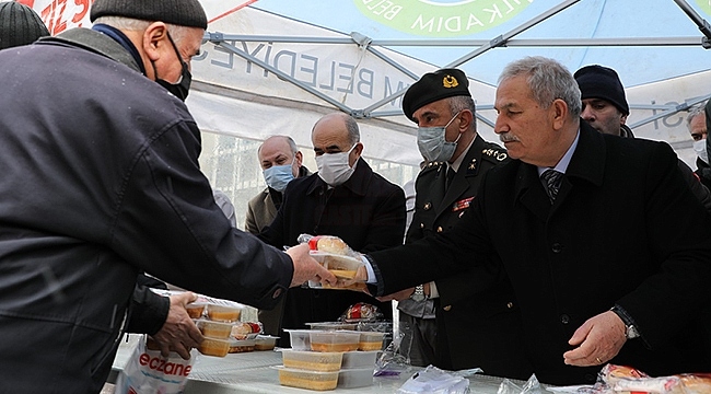 Cemaate, Çanakkale Savaş Menüsü İkram Edildi