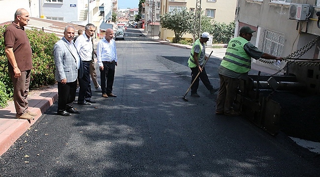 Başkan Demirtaş Finişere Çıkarak Asfalt Döktü