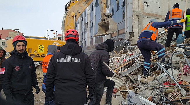 OMÜ Arama Kurtarma Takımı Elbistan Deprem Bölgesinde Çalışmalarını Sürdürüyor