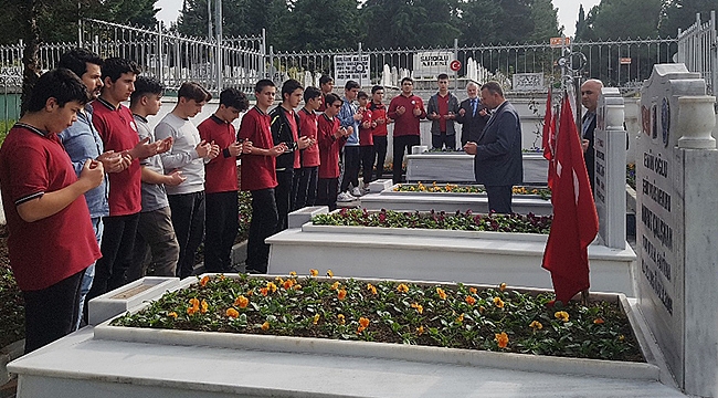 Cumhuriyetimizin 100'üncü Yılında Canikli Öğrencilerden Şehitlere Vefa Ziyaretleri...