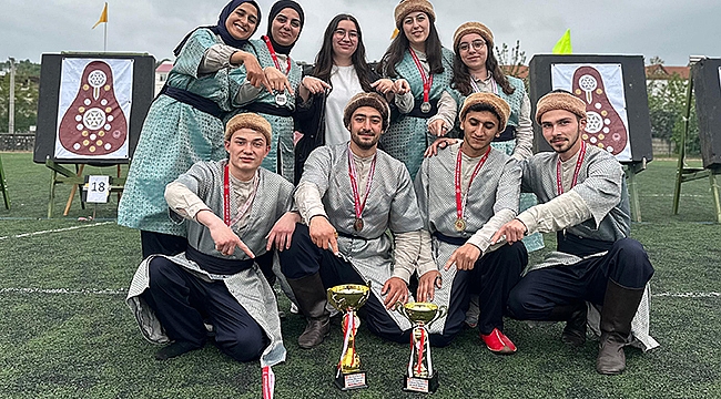 OMÜ'lü Sporcular Geleneksel Türk Okçuluğu Turnuvası'na Katıldı