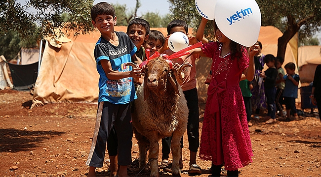 Yetim Vakfı "Gülüşüne Kurban" Diyerek Kıtalar Aşıyor