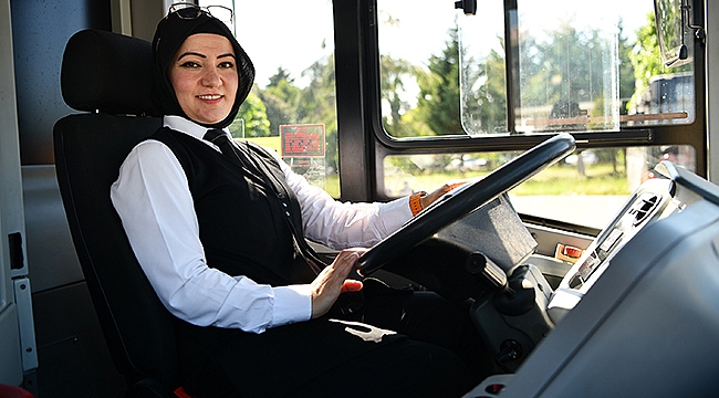 Samsun'un İlk Kadın Belediye Otobüs Şoförü