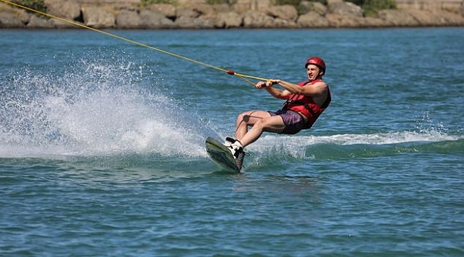 Karadeniz'in Tek Su Kayağı Merkezi "SUKAY" Sporseverleri Ağırlıyor