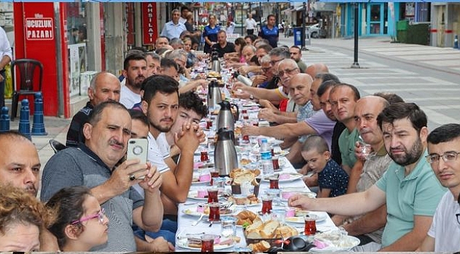 Başkanı Sandıkçı, Esnafların Talep ve Önerilerini Dinledi