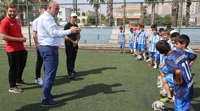 Canik Belediyesi Çocukları Sporla Buluşturuyor