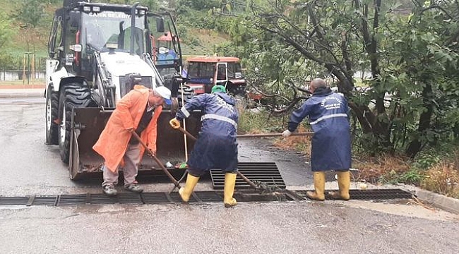 Canik'te Sağanak Yağışa Karşı Mücadele