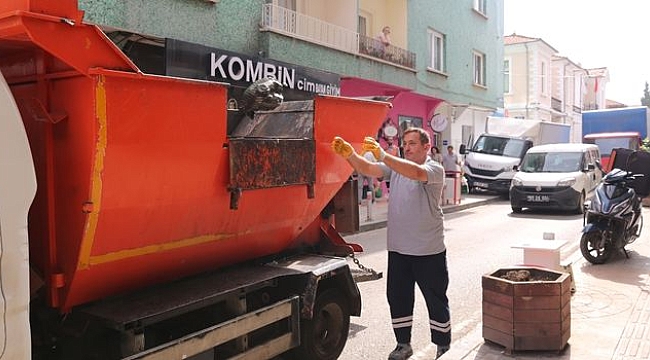 İlkadım'da Temizlik Ekipleri Sahada