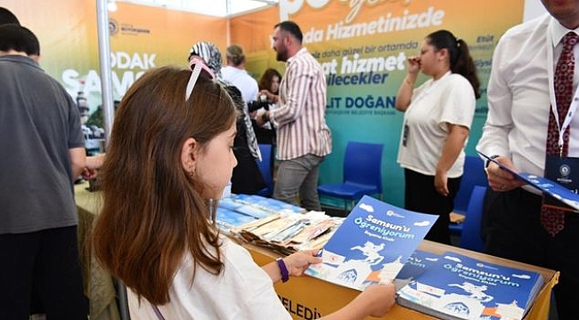 Kitap Fuarı'nda Büyükşehir Standına Yoğun İlgi