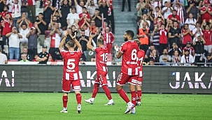 Samsunspor Evinde Kazandı 2-0