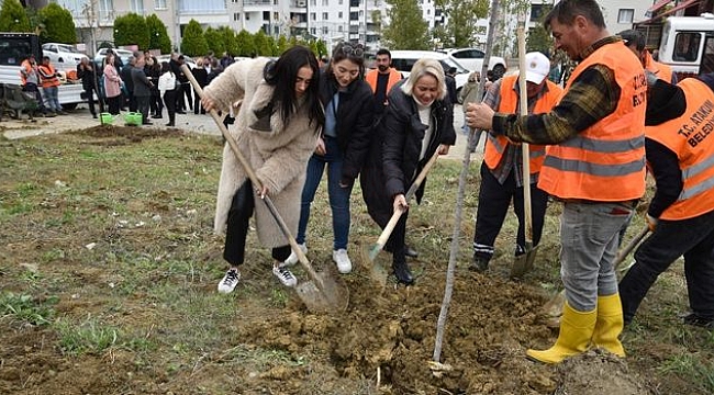 Atakum Yeşile Bürünüyor