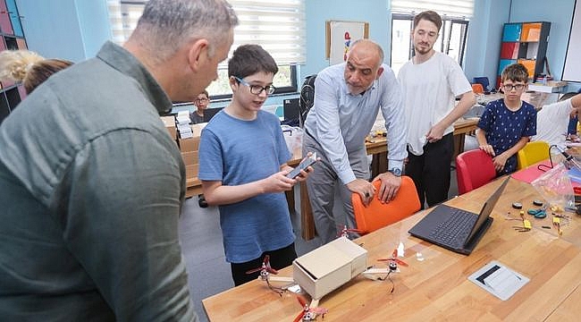 Avustralya Büyükelçiliği'nden Canik'in Yapay Zekâ Projesine Tam Destek