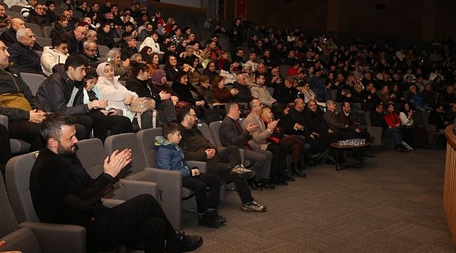 'Türkü Şöleni' Kar Engeli Tanımadı